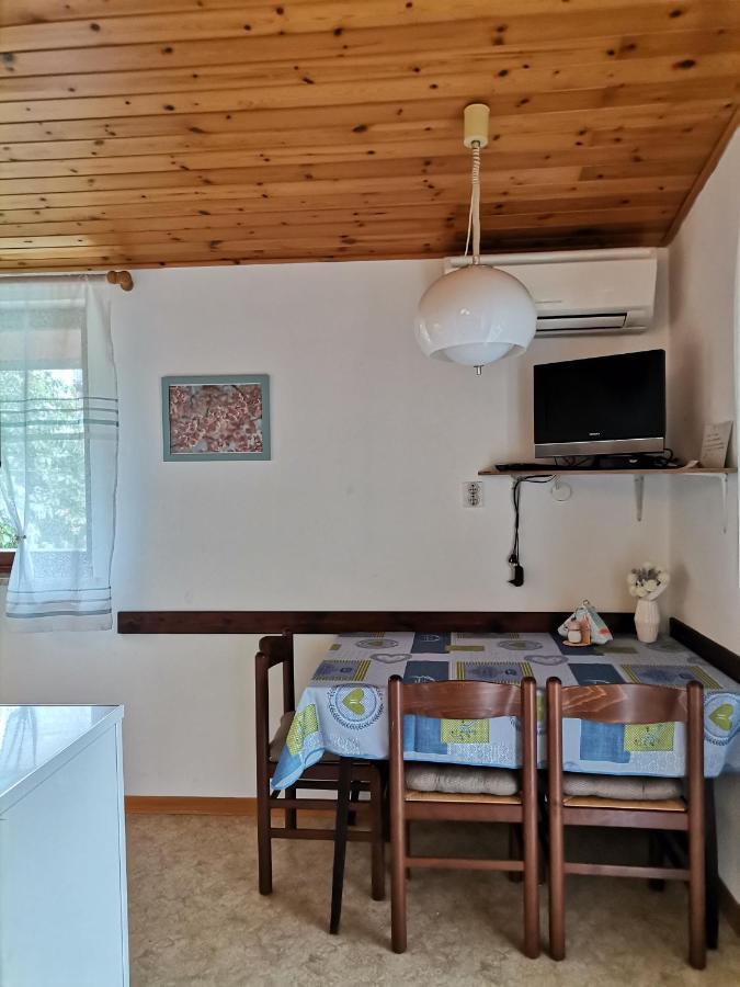 Apartment Studio Zvonka Zambratija  Extérieur photo
